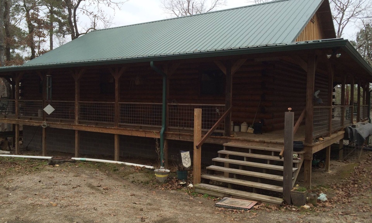 Murfreesboro Cabin | Eagles' Nest Getaway: Experience Life on the Little Missouri River