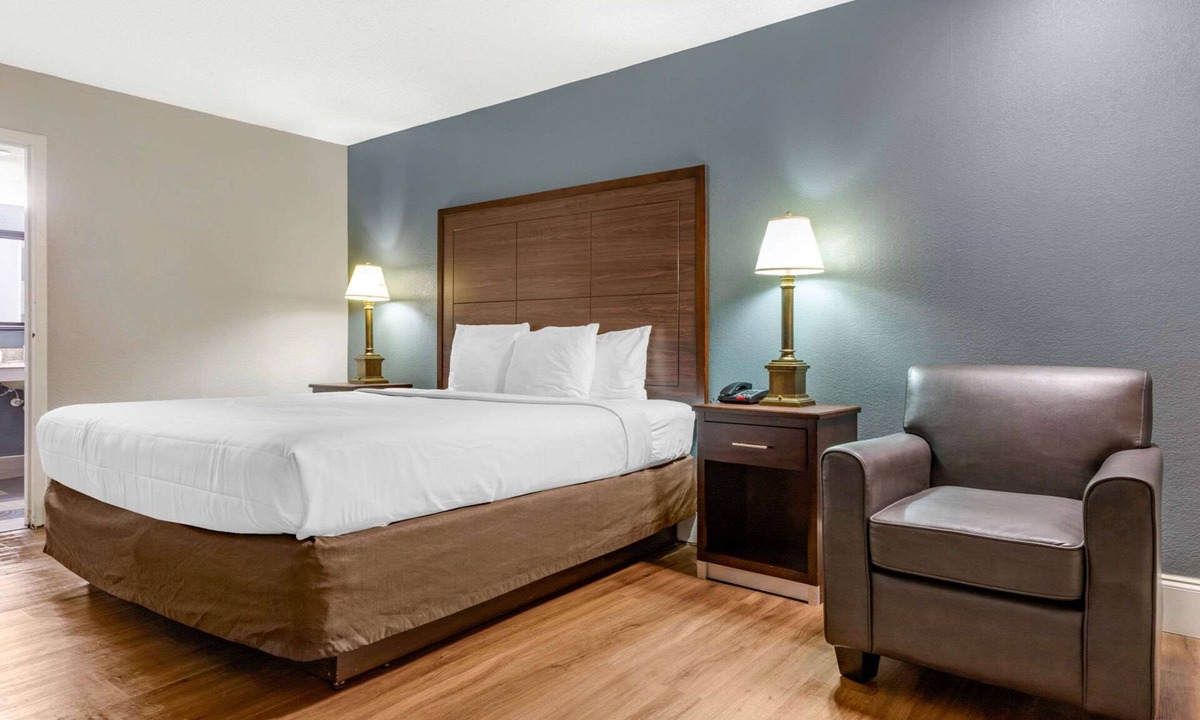 Rock Hill Hotel | Econo Lodge Rock Hill Northeast