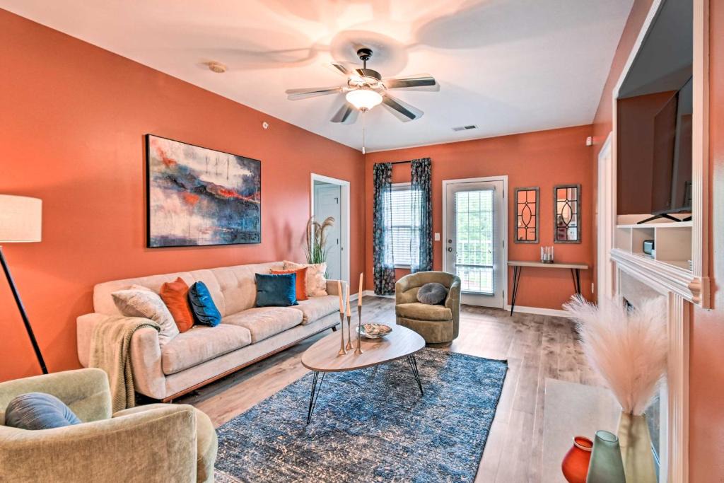 Westover Apartment | Elegant Fayetteville Condo 8 Mi to Downtown!
