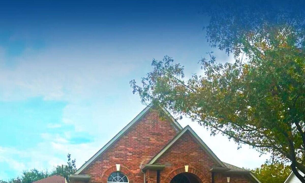 Forest Ridge House | Elegant luxury 1king ,1 queen 2full bed
