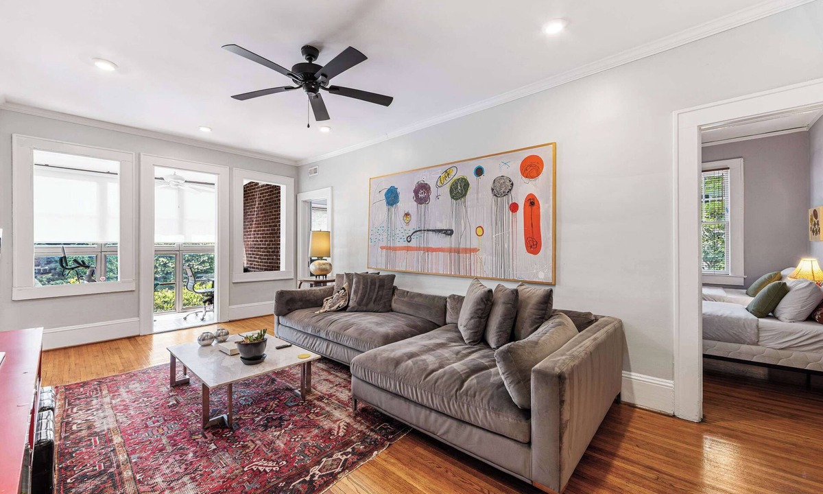 Cherry Condo | Elegant Myers Park 2BR King Condo | Sunroom