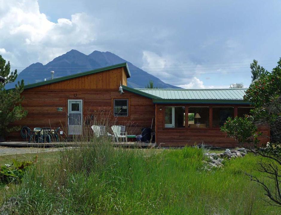 Emigrant House | Emigrant Cabin on 10 Acres with BBQ and Peaceful Views
