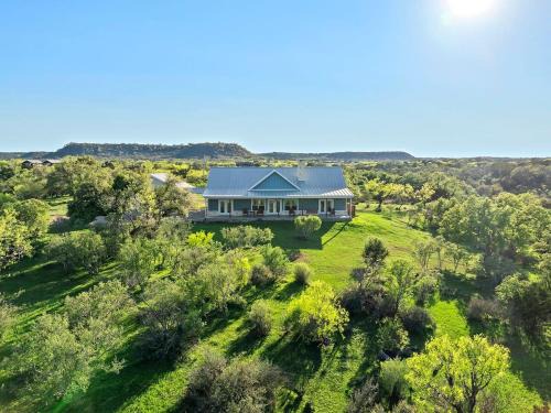 Fredericksburg House | Enchanted Rockview House - 3 Bedroom - Firepit