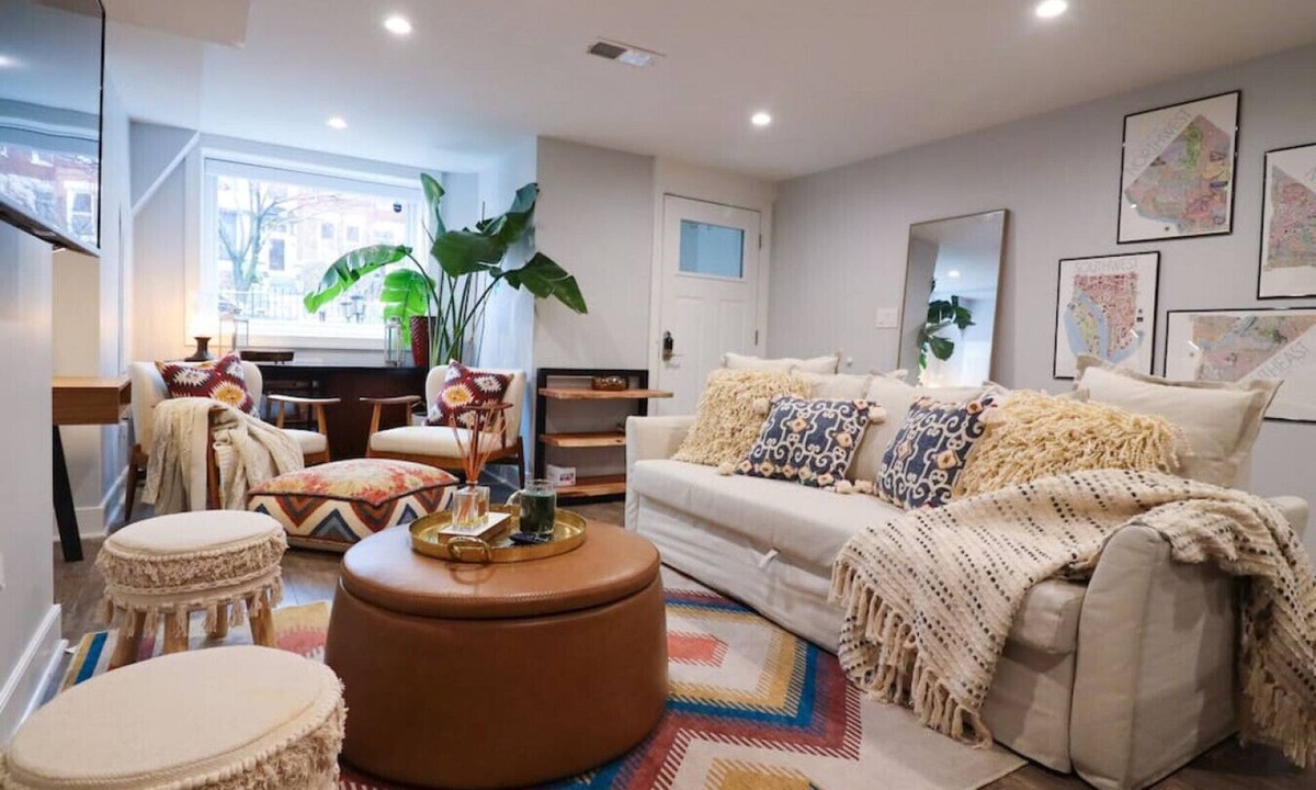 Columbia Heights Apartment | English Basement in Renovated 110 y/o Row Home!