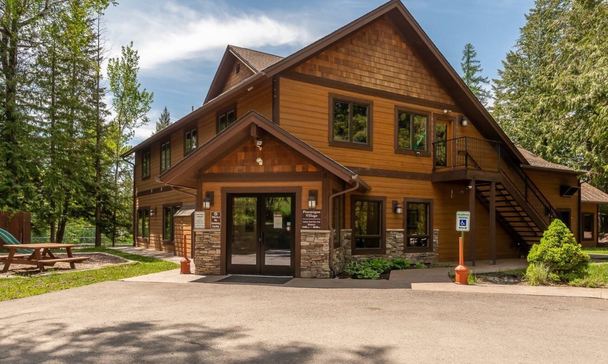 Whitefish Condo | Escape to Ptarmigan Village 47