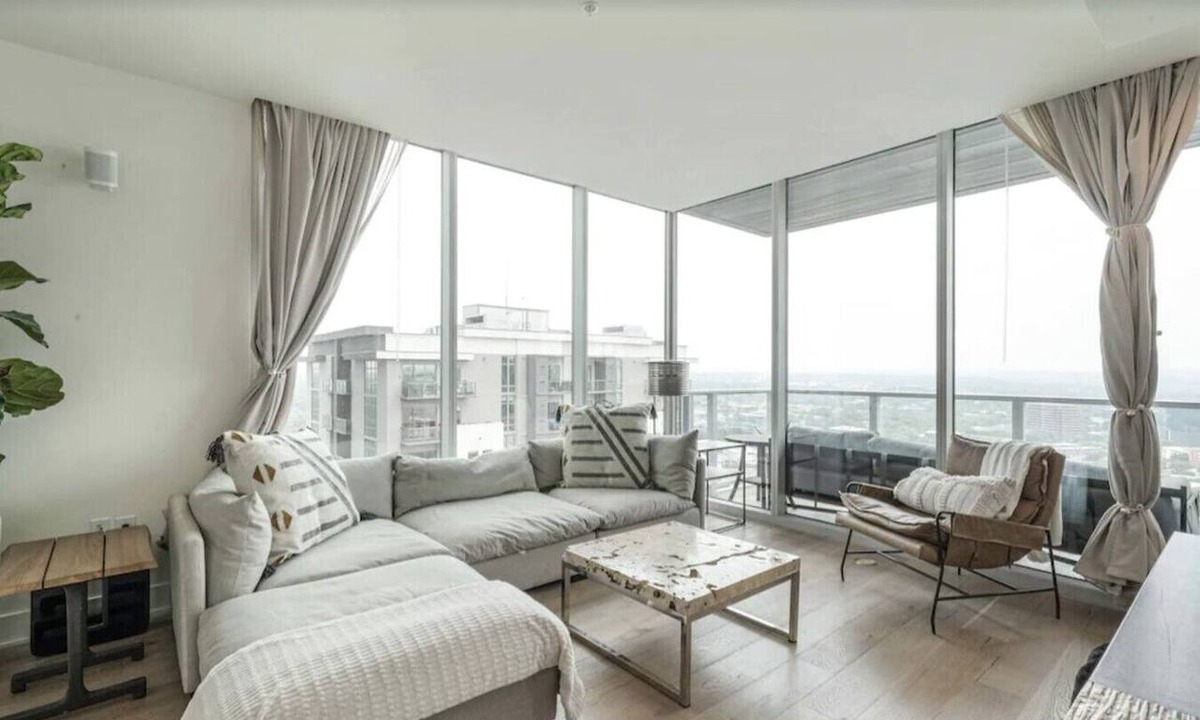 Waller Creek District Condo | Exclusive Rainey Street Penthouse downtown Austin!