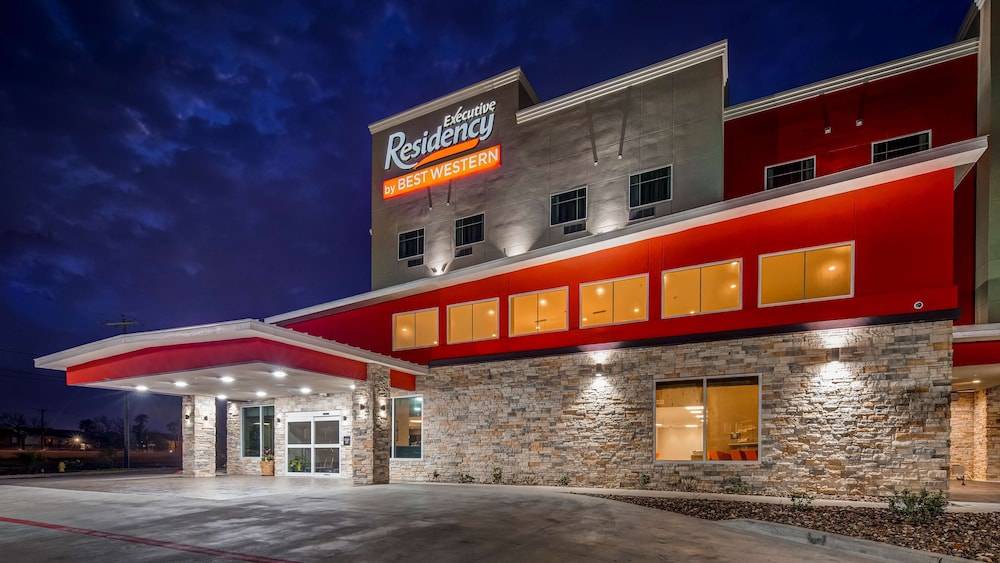 Flour Bluff Hotel | Executive Residency by Best Western Corpus Christi