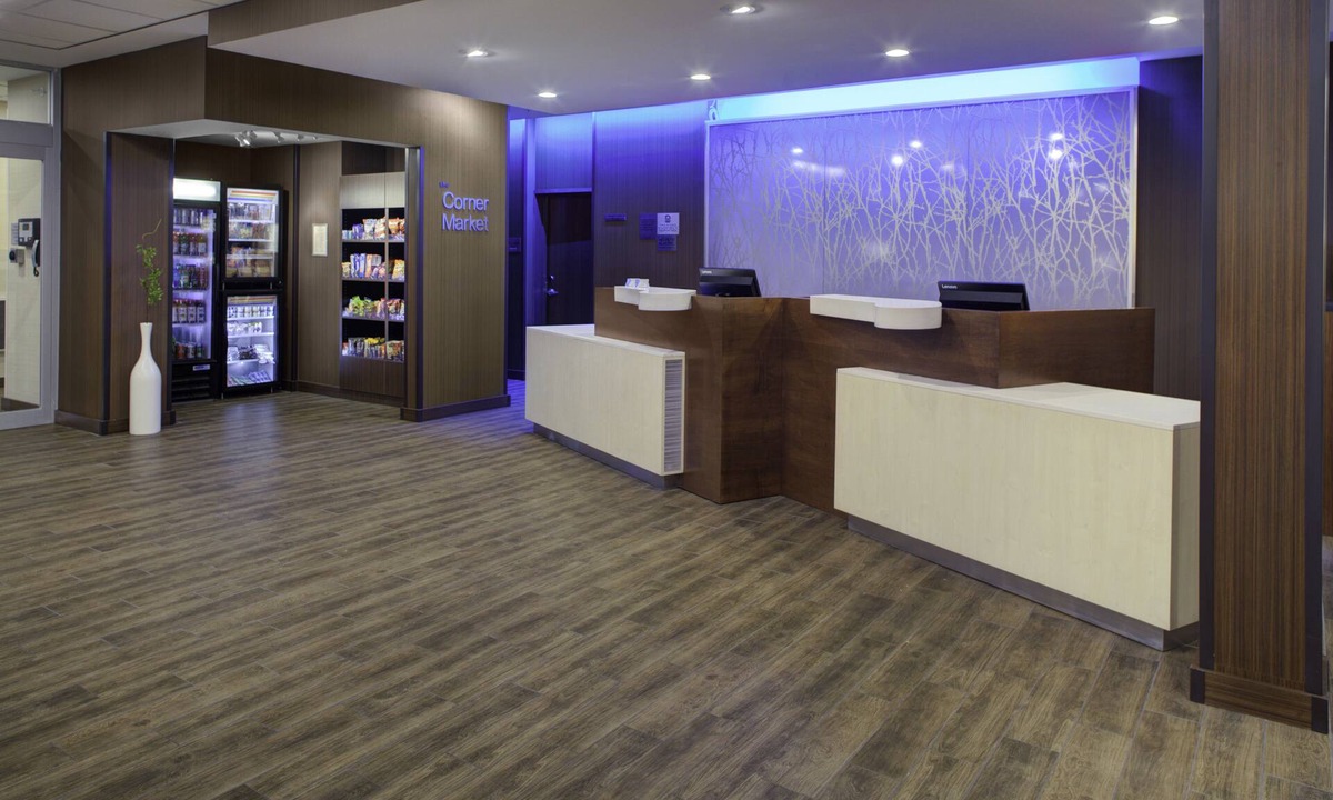 Canton Hotel | Fairfield Inn and Suites by Marriott Detroit Canton