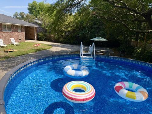 Hanahan House | Family Home and Private Backyard