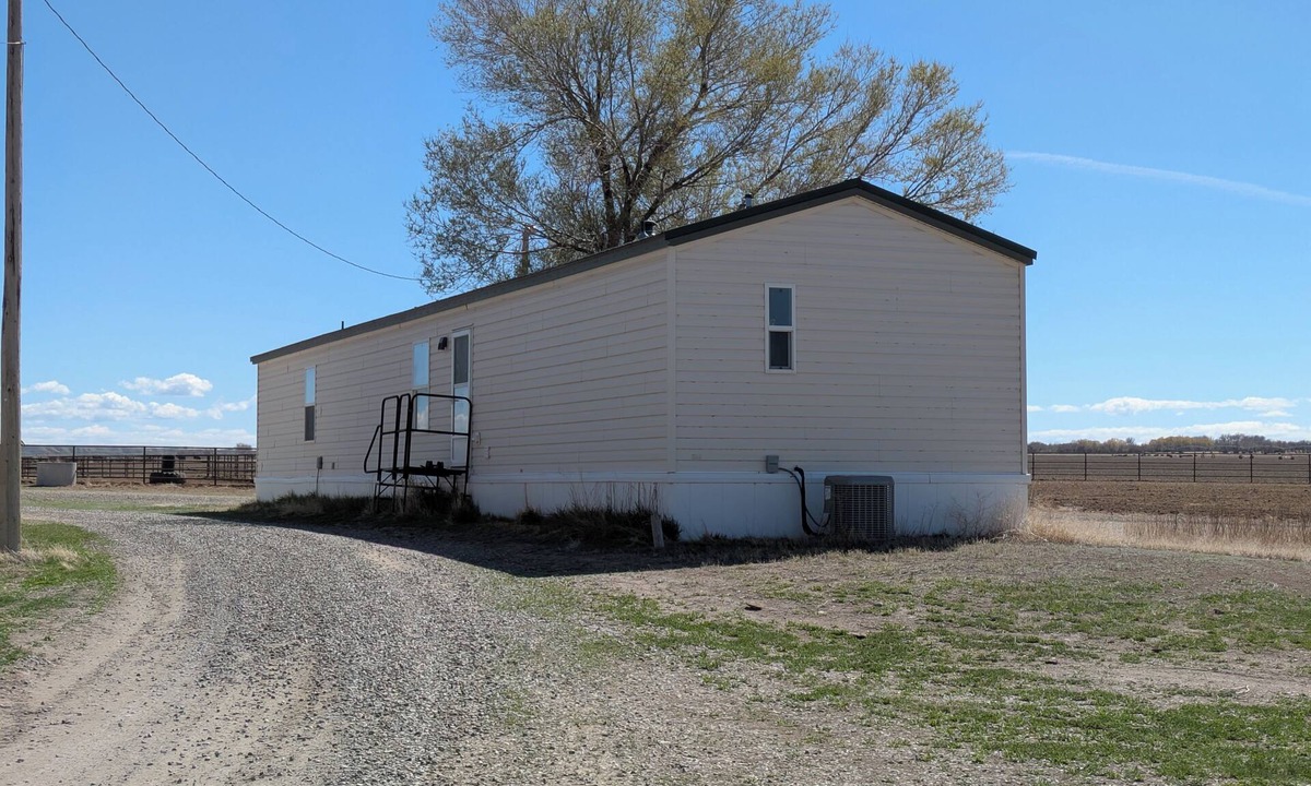 Saint Stephens House | Family ready home in central Wyoming with all the amenities