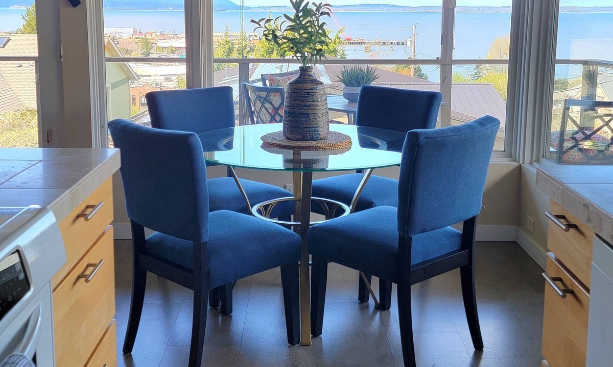 Fairhaven Condo | Fantastic Bellingham Bay View Condo just steps to Fairhaven Village & Boardwalk!