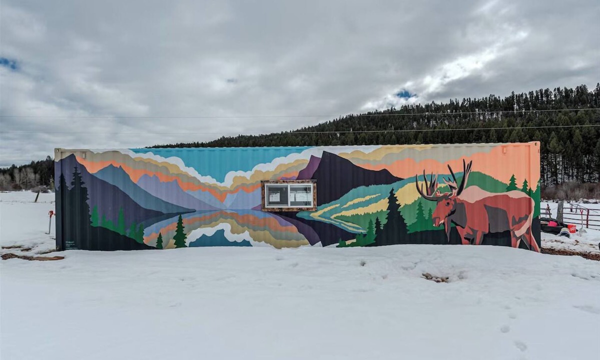 Ovando Apartment | Farm Stay, 1-bedroom custom built shipping container on the river.
