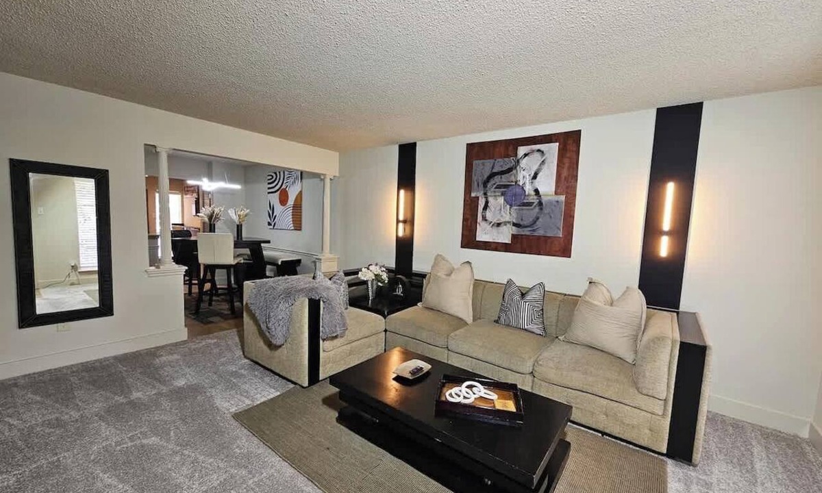 Uptown Condo | FIFA Dream House | 2BR Near Galleria
