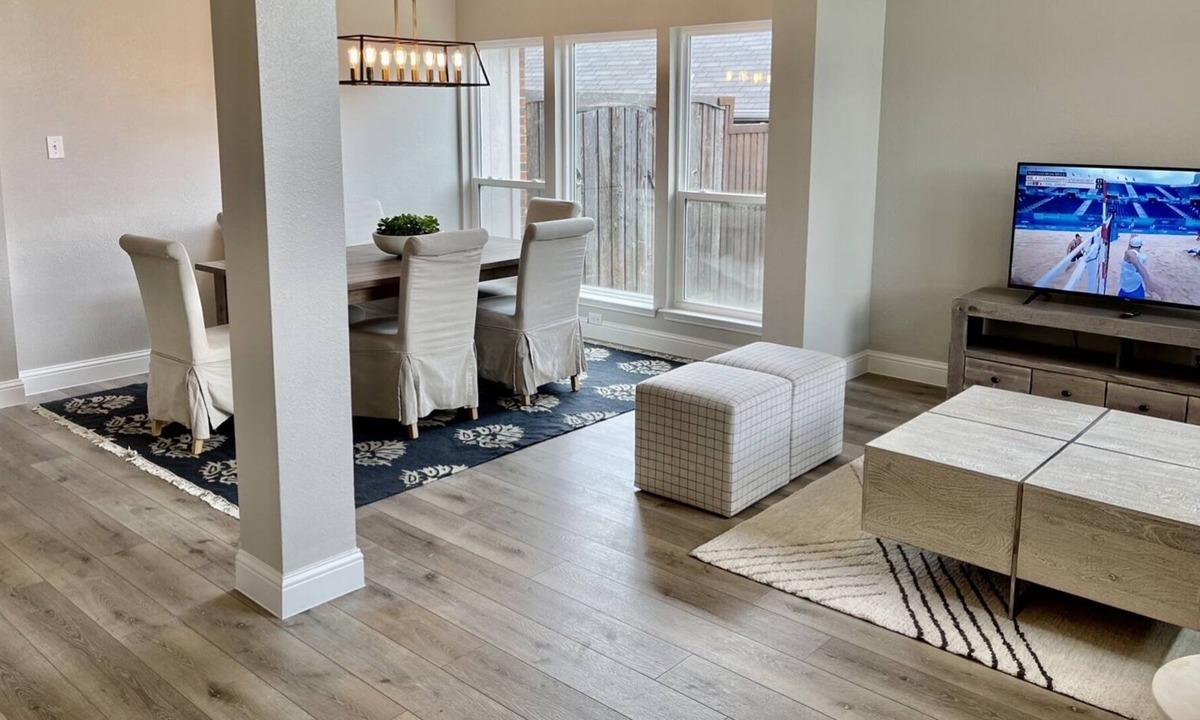 Frisco House | Frisco 1-story home - CUTE!