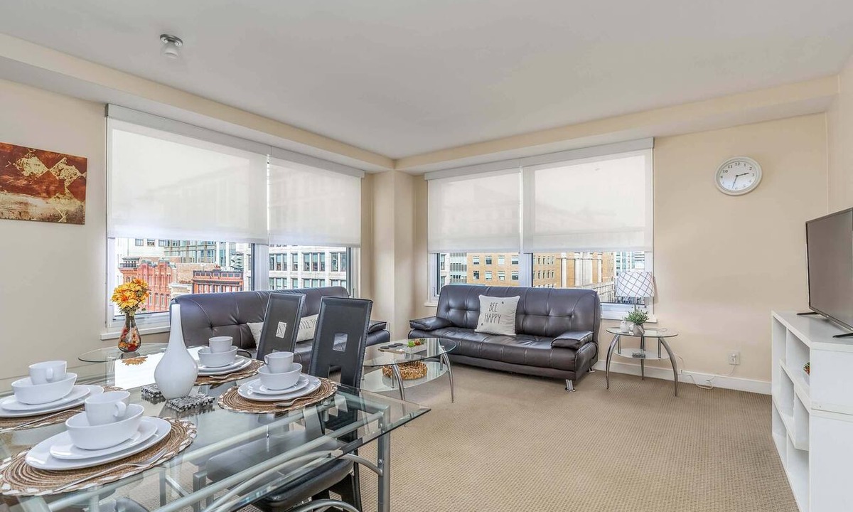 Chinatown Apartment | Furnished 2BR Apartment at Penn Quarters