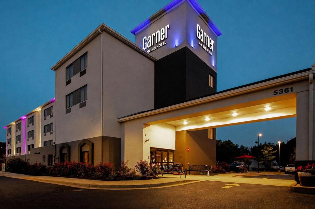 Frederick Hotel | Garner Hotel Frederick Southeast by IHG