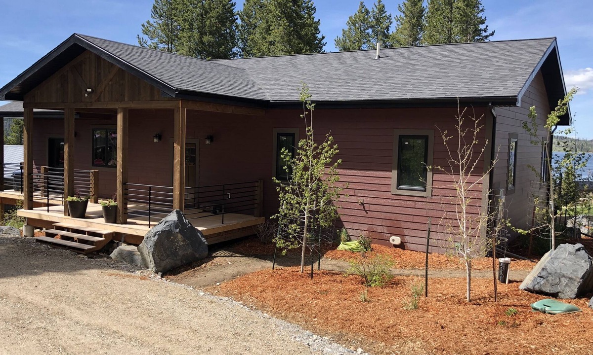 Georgetown House | Georgetown Lake Gem Overlooking The Lake