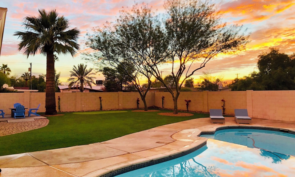 Juanita Y Olmo Frontier Place House | GLAM RESORT STYLE LUXURY IN OLD TOWN SCOTTSDALE. DUAL PRIMARY BDRMS. HEATED POOL