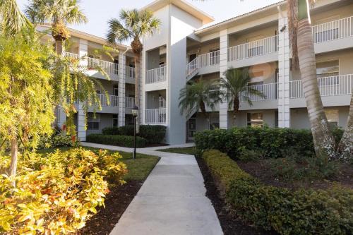 Bonita Springs Villa | Golf Course Condo Bonita Springs