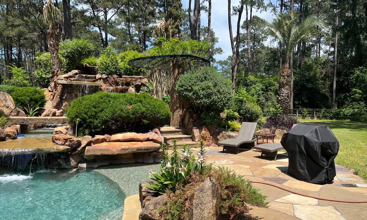 Cypress House | Gorgeous 5-bedroom country house in Cypress, Houston with Outdoor pool and SPA