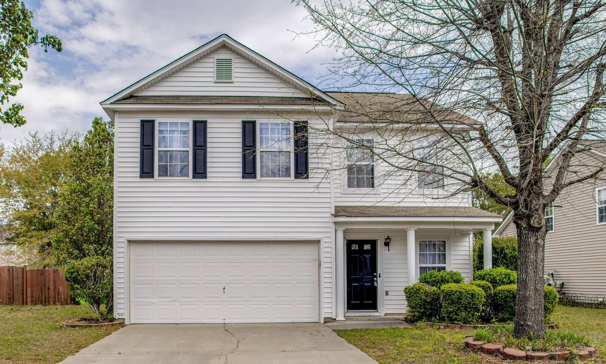 Blythewood House | Great for Military Families! Quiet Columbia Home