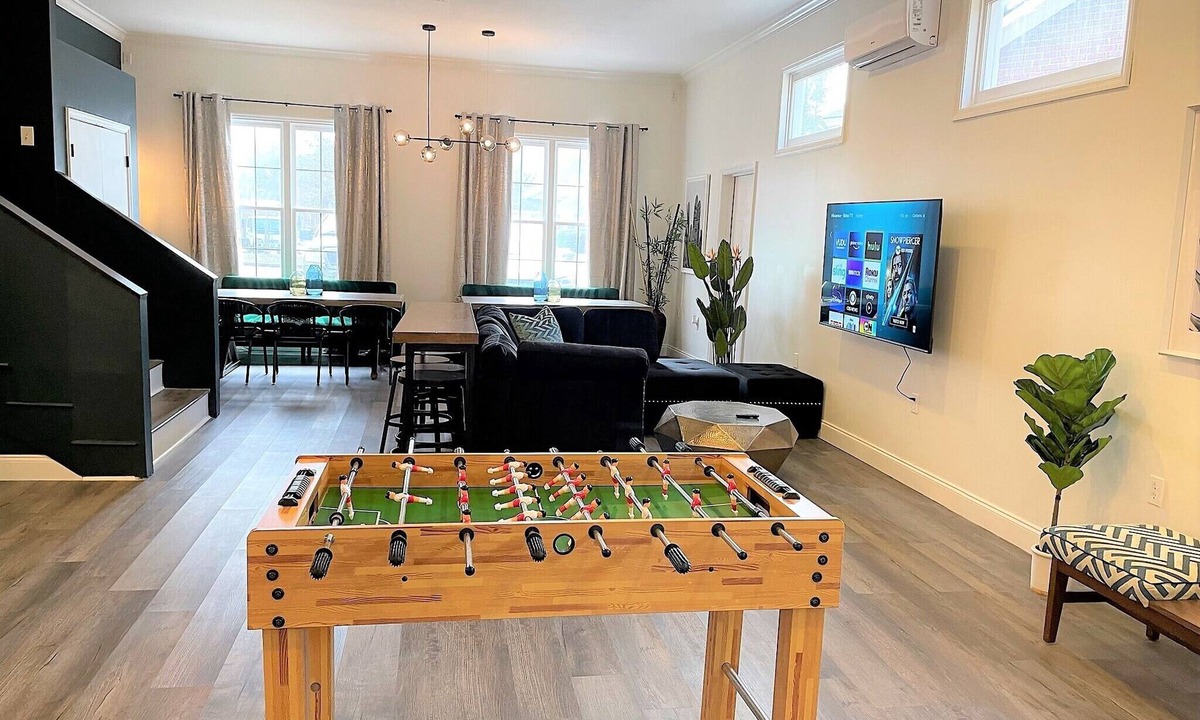 Whitemarsh Island House | Green Escape: Relax, Tour Downtown or Tybee Beach