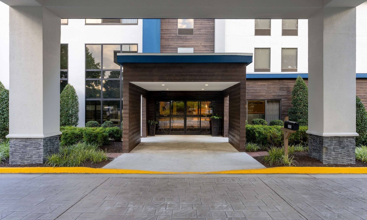 Midlothian Hotel | Hampton Inn Richmond-Southwest-Hull Street