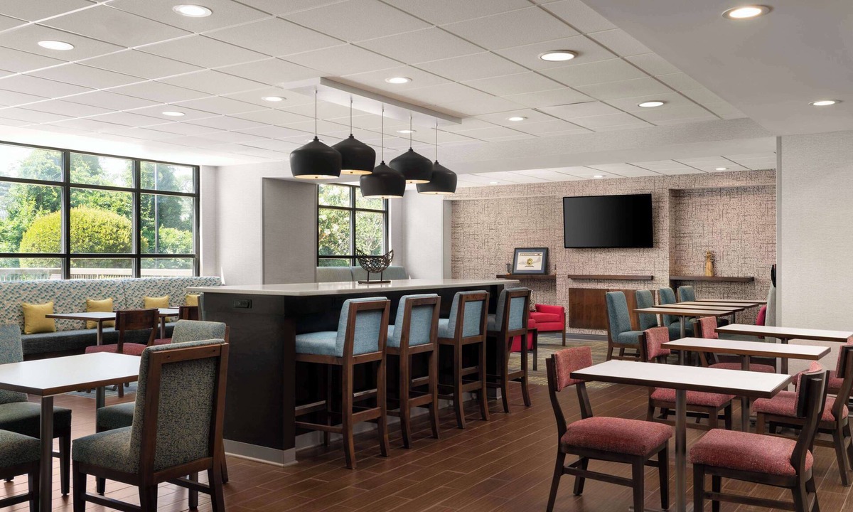 Pine Forest Hotel | Hampton Inn Spring Lake Fayetteville