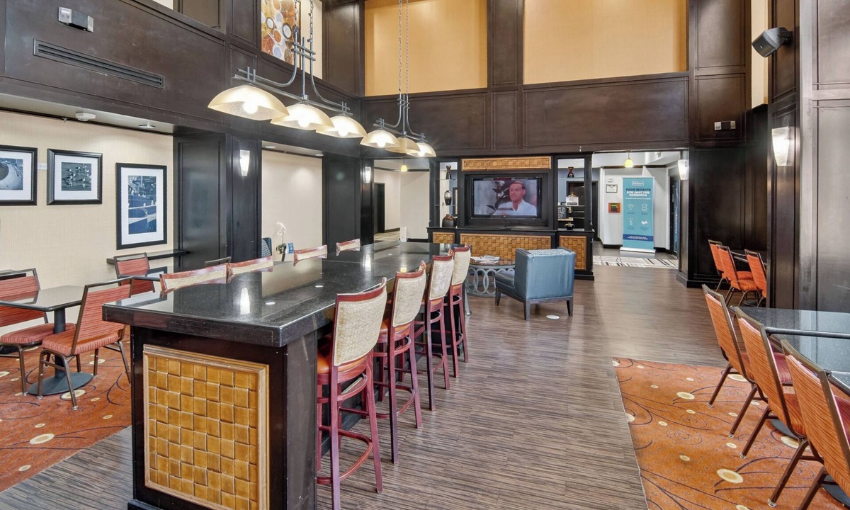 Longview Hotel | Hampton Inn & Suites Longview North
