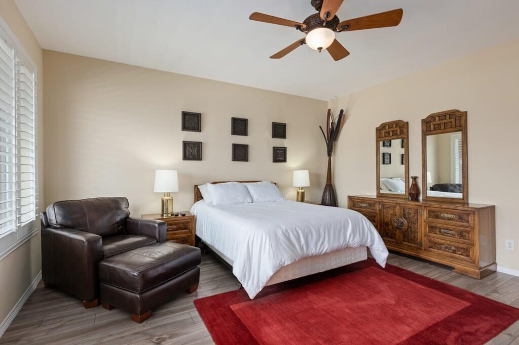 Laguna Vista Villa | Harborside Townhome in Laguna Vista on the Canal