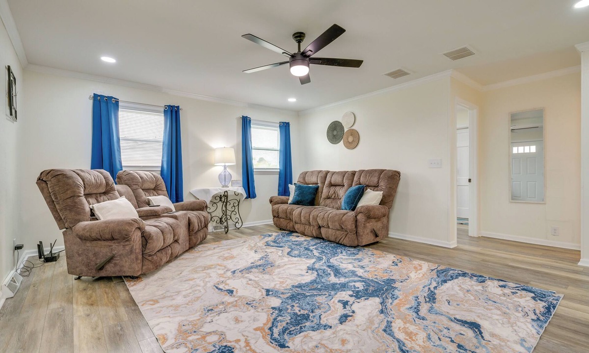 Grover House | Hiking, Blackjack & More! Charming Home in Grover