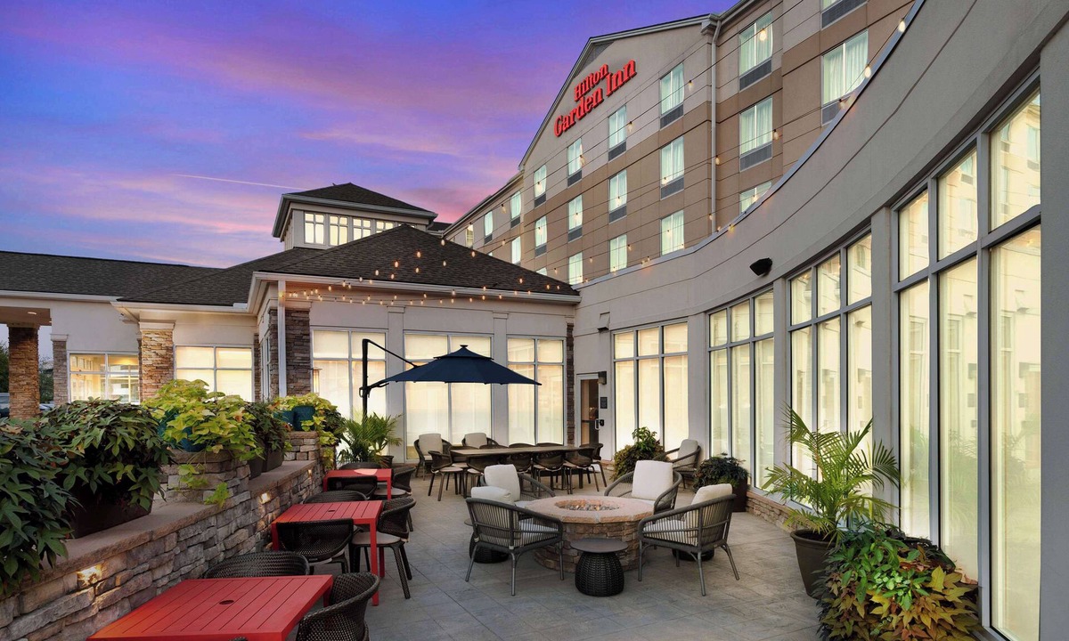 Arcola Hotel | Hilton Garden Inn Valley Forge/Oaks