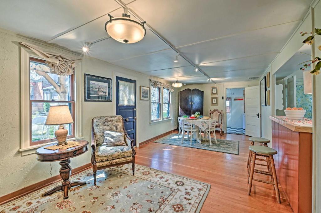 Riverfront House | Historic 1890 Carriage House In Downtown Missoula!