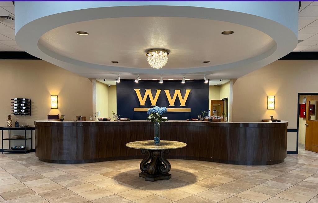 Woods Hotel Conference | Olive Branch