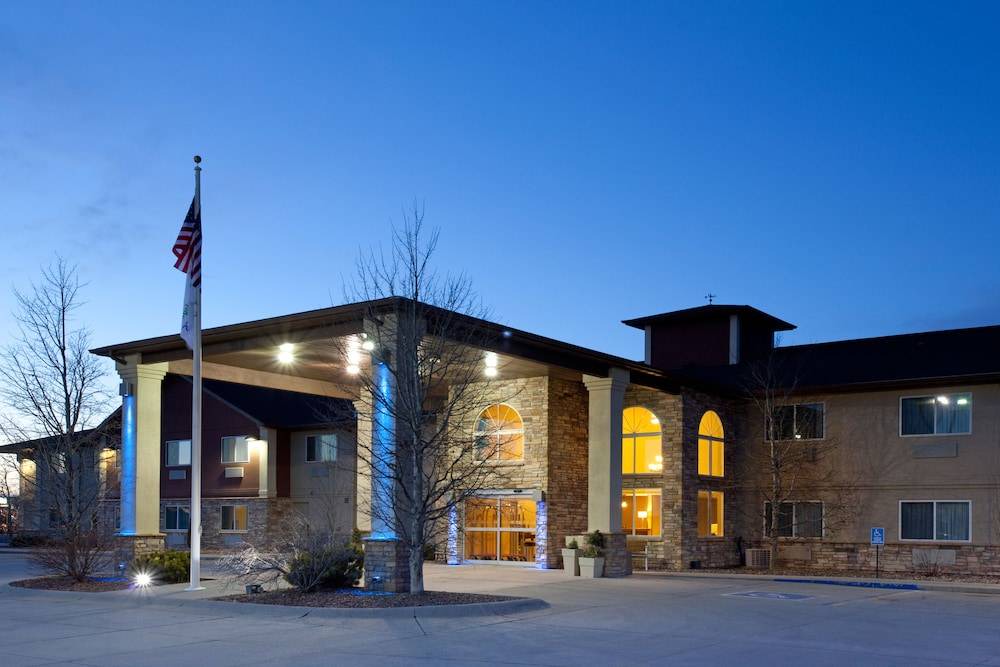 Holiday Inn Express Hotel Torrington Ihg | Torrington