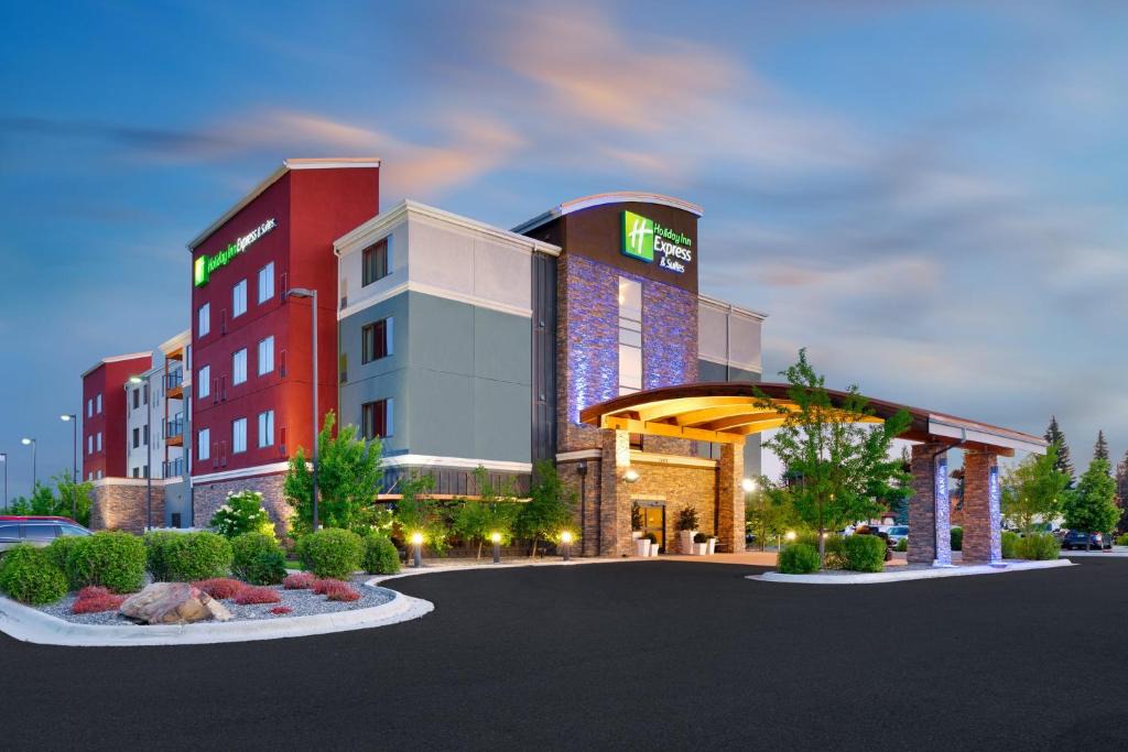 Butte Hotel | Holiday Inn Express Hotel & Suites Butte by IHG