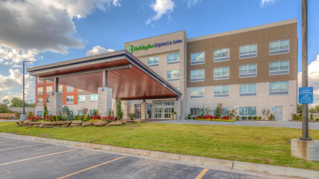 Holiday Inn Express Tulsa Arrow Hwy Ihg Hotel | Tulsa