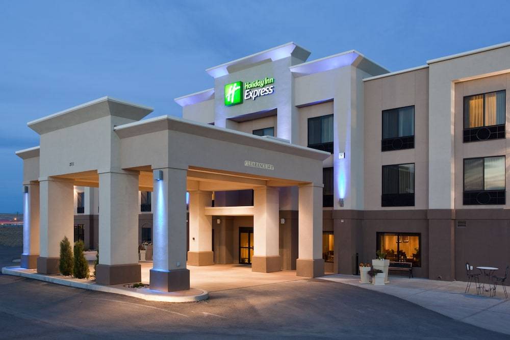 Rawlins Hotel | Holiday Inn Express Rawlins, an IHG Hotel