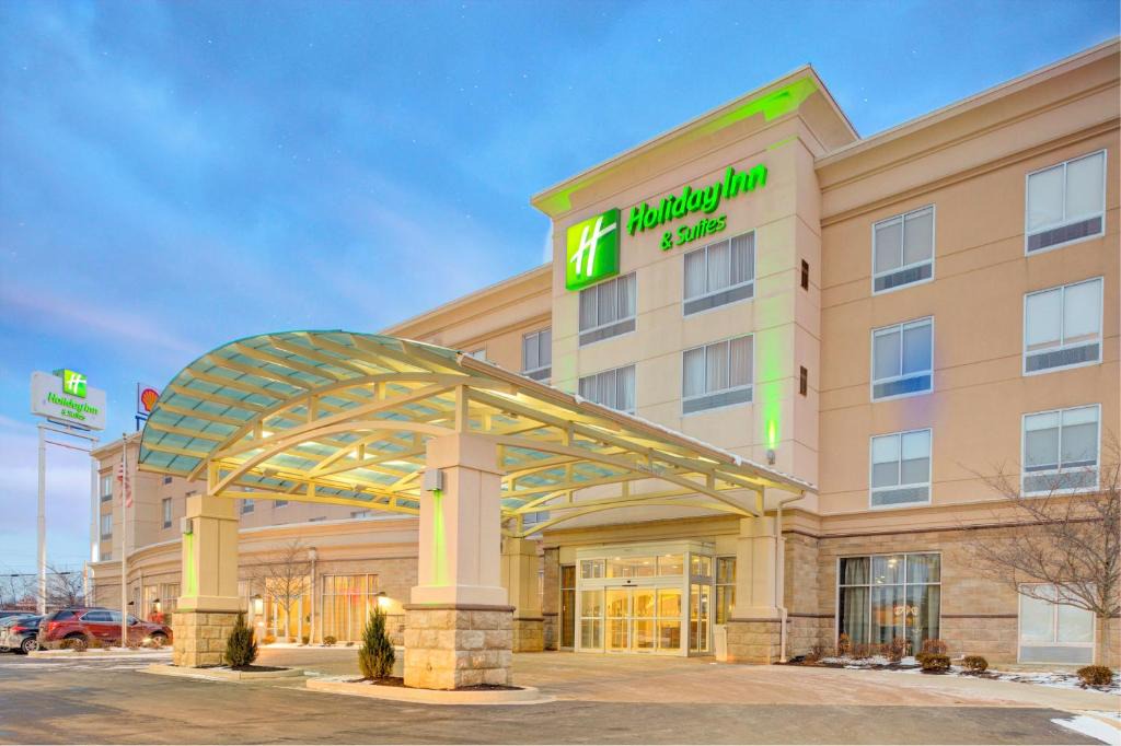 Lima Hotel | Holiday Inn Hotel & Suites Lima by IHG