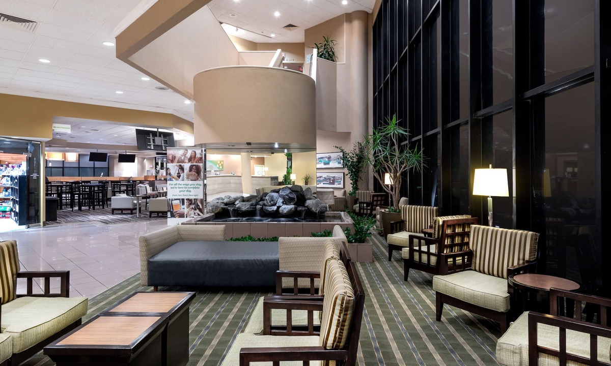 Harbor Gateway South Hotel | Holiday Inn Los Angeles Gateway - Torrance by IHG