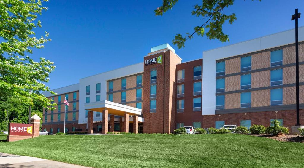Belmont Historic District Hotel | Home2 Suites By Hilton Charlotte Belmont, Nc