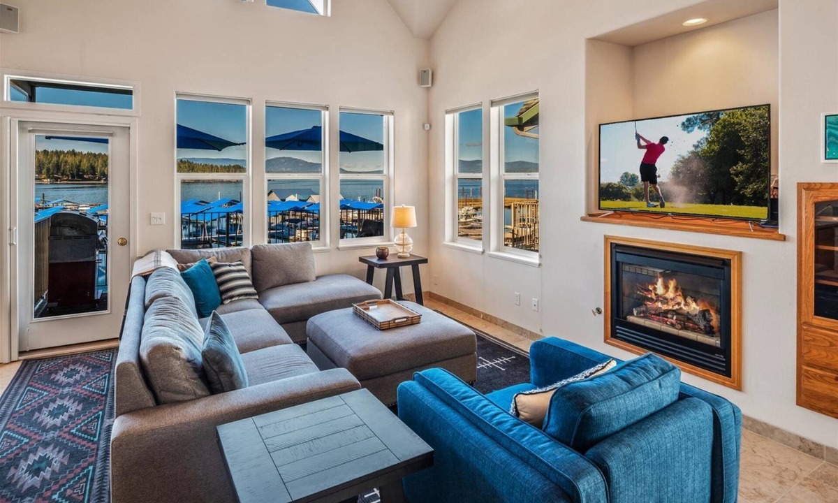 East Hope House | Hope Waterfront Condo at Holiday Shores | Waterfront View