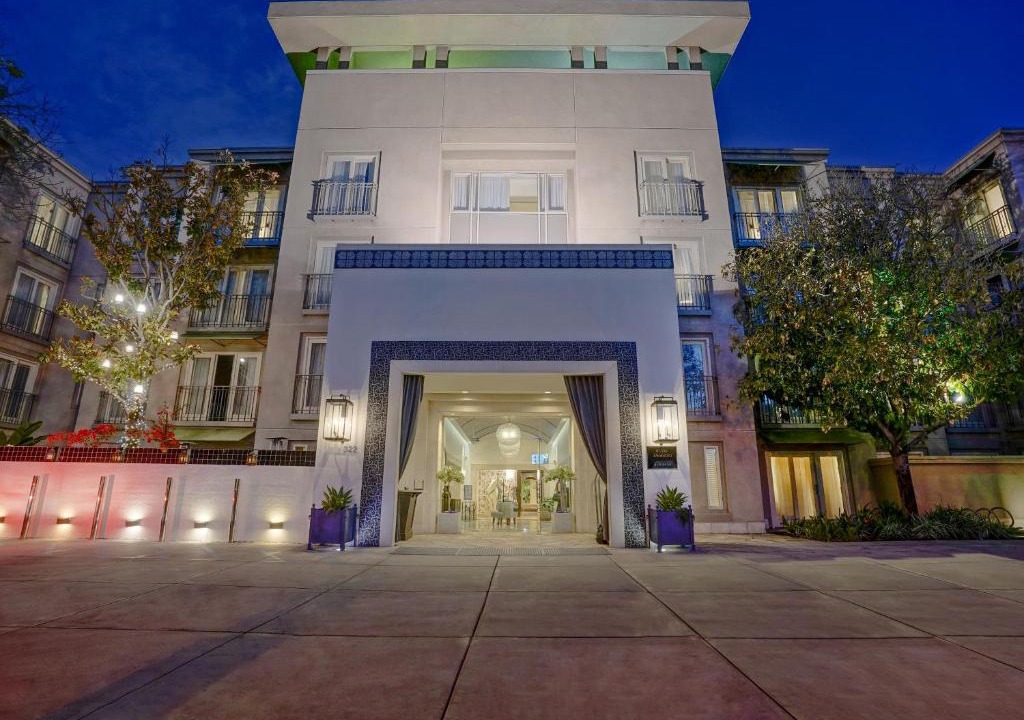 Burbank Hotel | Hotel Amarano Burbank-Hollywood