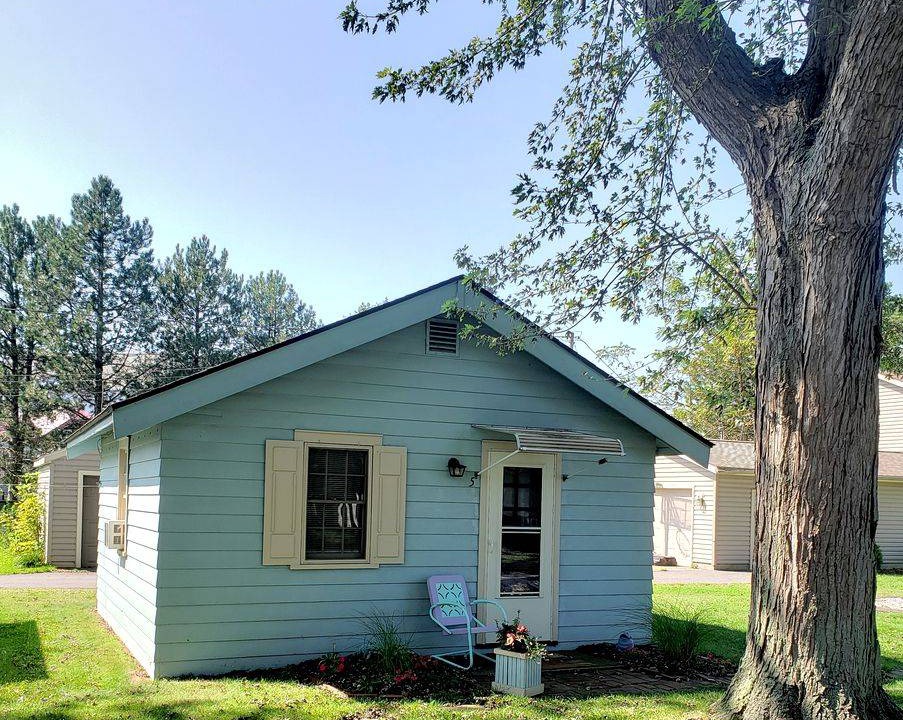 Vermilion House | House ∙ 1 bedroom ∙ 4 guests