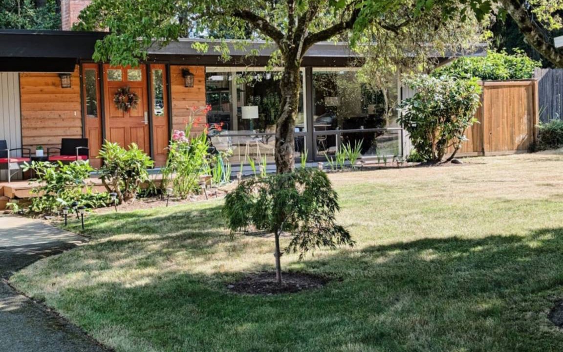 Bridle Trails House | House ∙ 2 bedrooms ∙ 4 guests
