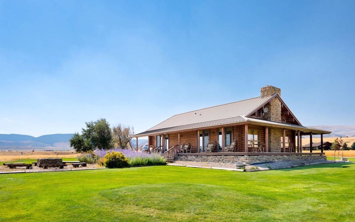Shining Mountains House | House ∙ 3 bedrooms ∙ 10 guests