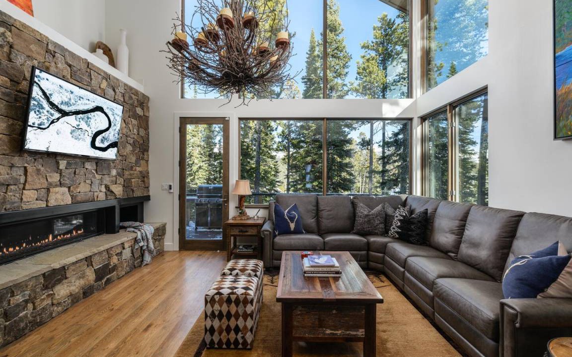 Big Sky House | House ∙ 3 bedrooms ∙ 6 guests