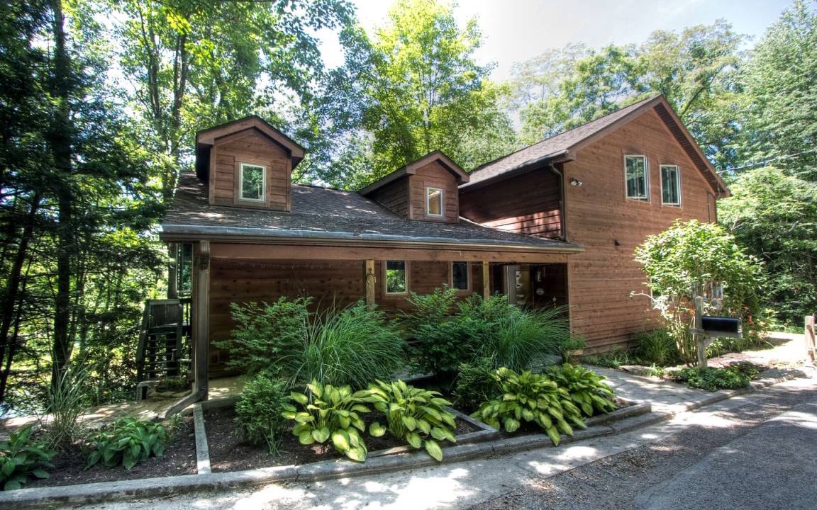 Confluence House | House ∙ 3 bedrooms ∙ 6 guests