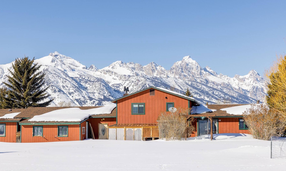 Jackson Hole House | Inviting home with mountain view, fireplace, golf nearby, & washer/dryer