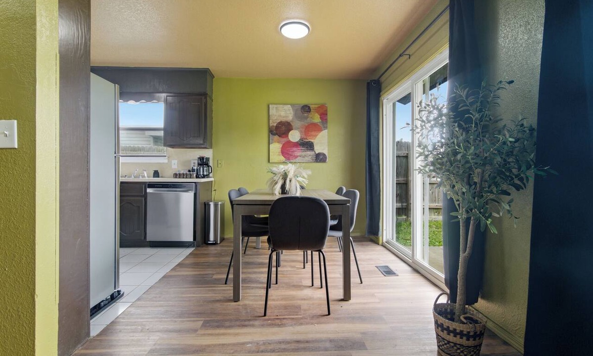Tulsa House | Juniper Retreat | 2BR, 2BA & Local Coffee
